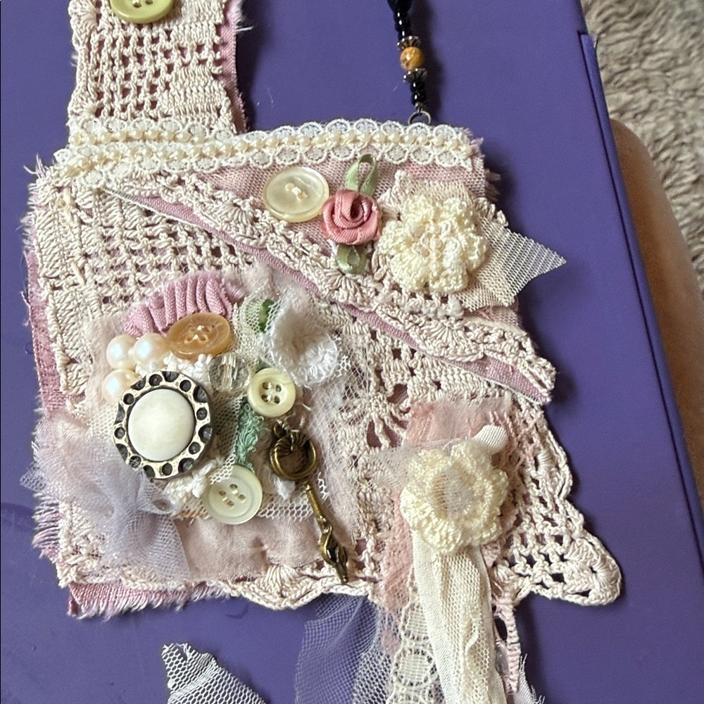 Handmade Vintage Style Lace Button Mini Crossbody Bag Pouch - Picture 5 of 11